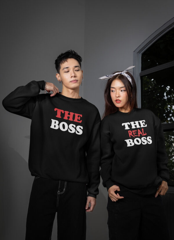 WCSB_The_Boss_1768371920049_empuwhabbjlp8b4.jpg The Boss & The Real Boss Couple Sweatshirt – Matching Black Couple Upper | Unisex Fleece Sweatshirt for Couples