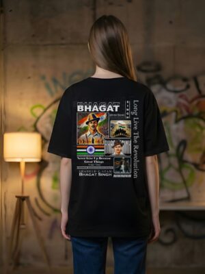 Womens Black Oversized T-Shirt with Bhagat Singh Graphic | Premium Loopknit 240 GSM | Freedom Fighter Tribute Streetwear Tee for Women