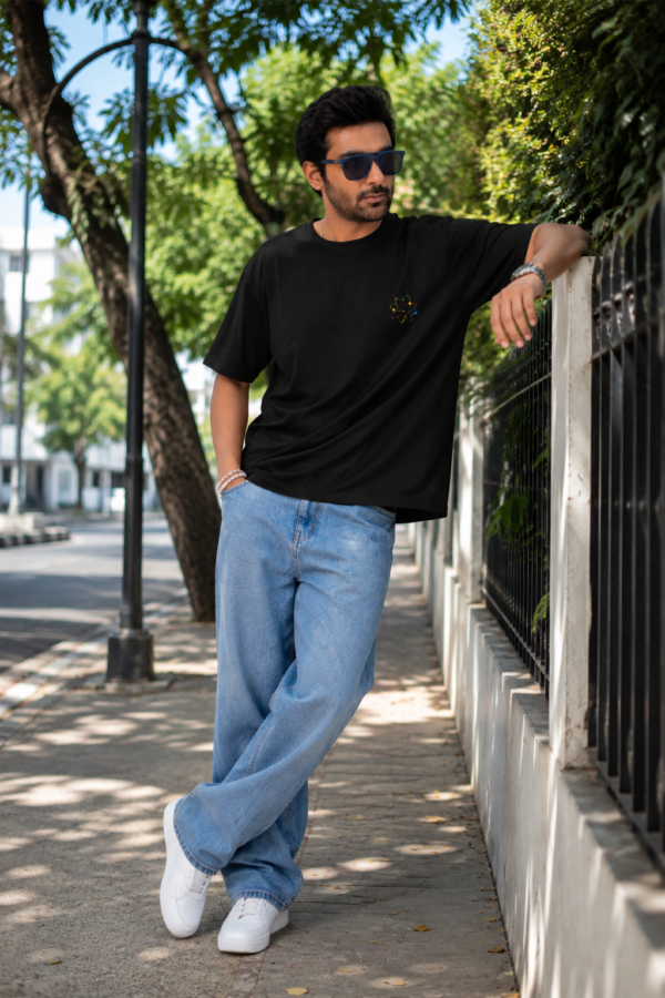 Black Science Graphic Printed Men’s Oversized T-Shirt | “Science Is Magic” Statement Back Print | Loopknit Fabric 240 GSM | Premium Casual Streetwear Tee – GiftSpeaks