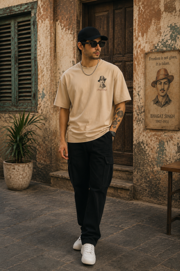 Men's Beige Oversized T-Shirt with Bhagat Singh Graphic Print | Loopknit 240 GSM | Patriotic Freedom Fighter Oversized Tee | Shaheed Bhagat Singh Tribute Back Print T-Shirt for Everyday Wear