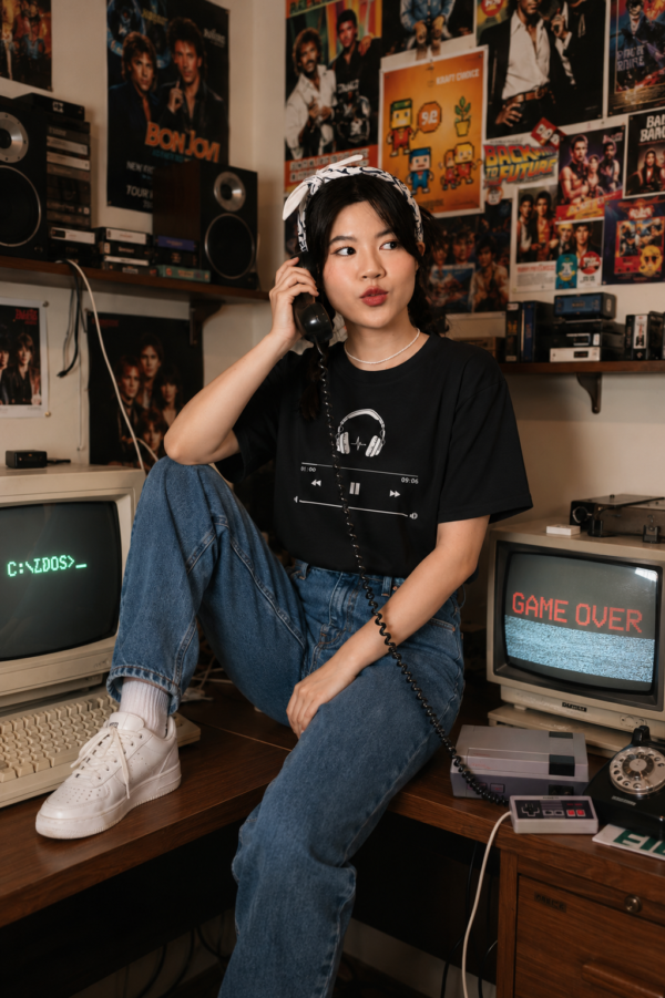 ChatGPT Image Jul 23, 2026, 03_47_08 PM Minimal Music Player Graphic Black Oversized T-Shirt for Women | Premium Loopknit 240 GSM Streetwear Tee | Round Neck Oversized T-Shirt GiftSpeaks