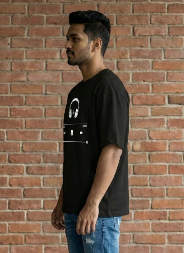 Music Player Headphone Graphic Printed Black Oversized T Shirt for Men | Minimal Music Lover Design | Round Neck Streetwear Oversized T-Shirt GiftSpeaks