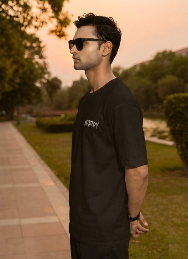 WMFOB_Trust_Nobody_1768043729043_vy5kbs6u794due8.jpg Black Oversized Streetwear T-Shirt for Men | Trust Nobody Graphic Back Print | Loopknit Cotton 240 GSM