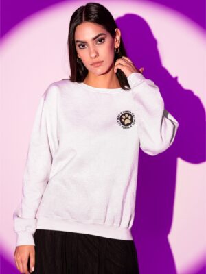White Graphic Printed Women’s Sweatshirt with Ninja Cat Artwork | Premium Fleece Winter Sweatshirt for Women | Streetwear Aesthetic Casual Wear – GiftSpeaks