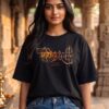 ay0JApp0_1JZAA82GNE_2026-04-29_2.jpg Mahakal Divine Graphic Oversized Black T-Shirt for Men & Women | Spiritual Lord Shiva Back Print | Premium 240 GSM Loopknit Cotton | Unisex Streetwear Devotional Design | Front Sanskrit Typography & Detailed Back Artwork