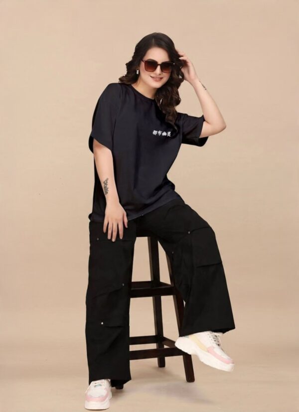 Women's Oversized Black Solid T-Shirt | Relaxed Fit Casual Streetwear Tee | Half Sleeve Round Neck Loose Fit Top for Daily Wear, Travel, College & Weekend Outfits