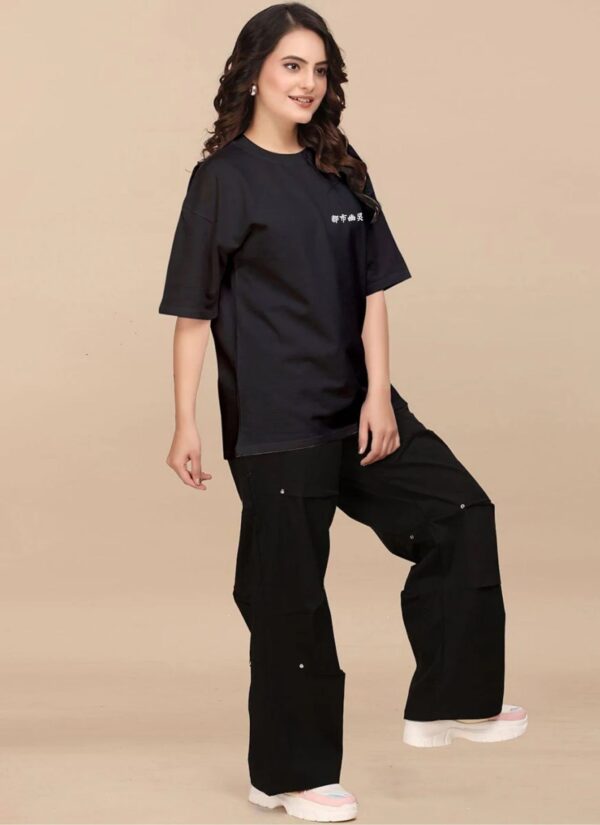 Women's Oversized Black Solid T-Shirt | Relaxed Fit Casual Streetwear Tee | Half Sleeve Round Neck Loose Fit Top for Daily Wear, Travel, College & Weekend Outfits